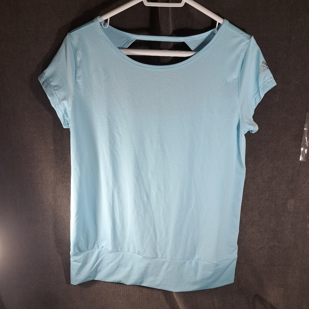 Adidas Climalite Light Blue Polyester Spandex Athletic Top Keyhole Back NWT M